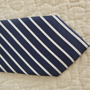 Hanes & Bonner Of London Elegant Blue/Silver Striped Tie